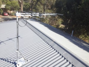 latest G4 TV antenna using Tin Roof Mount  